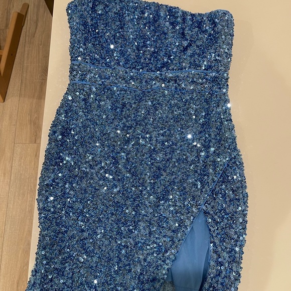 Revolve dress. Size xs. New! NBD - Picture 5 of 5